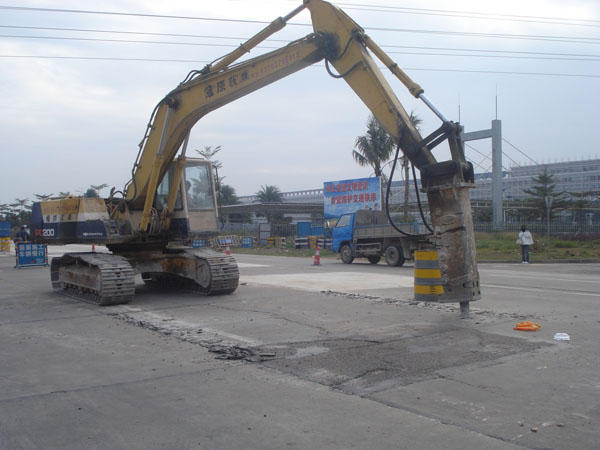 中山永基建設(shè)有限公司南三公路道路維修工程